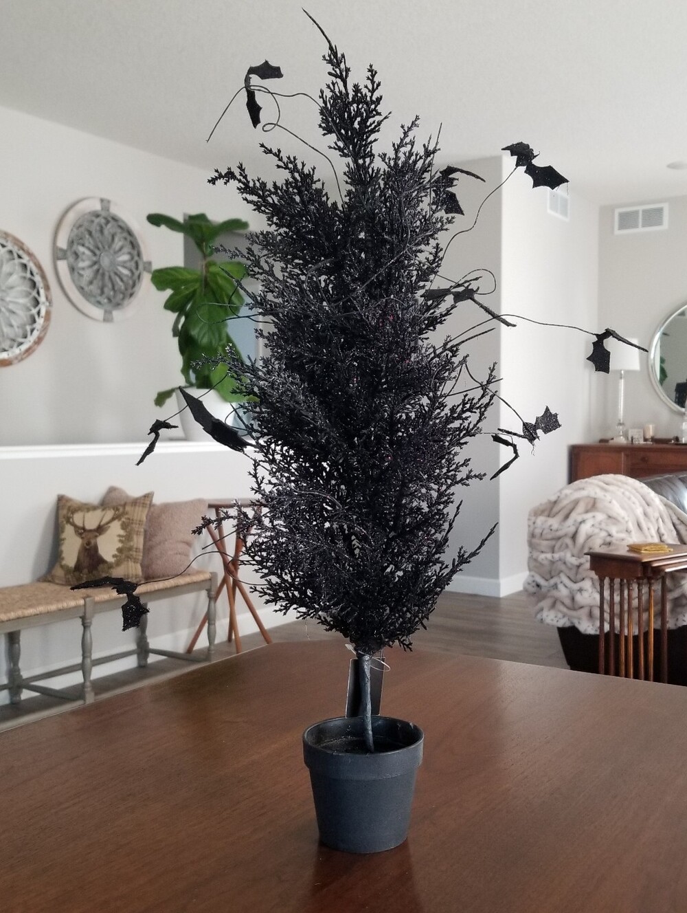 Black Glitter Potted Tree with Bats